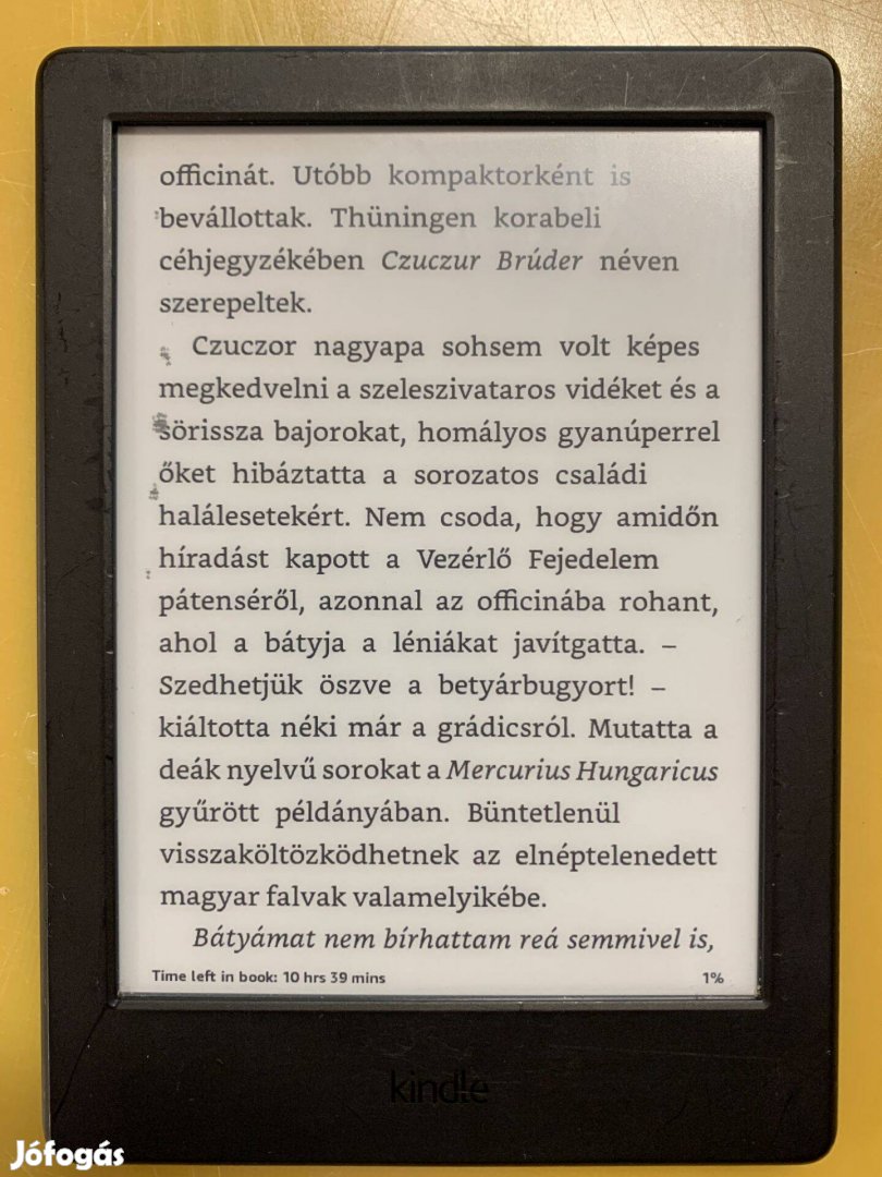 Amazon Kindle 8th Generation 4GB 2016 érintőképernyős e-book, e-olvasó