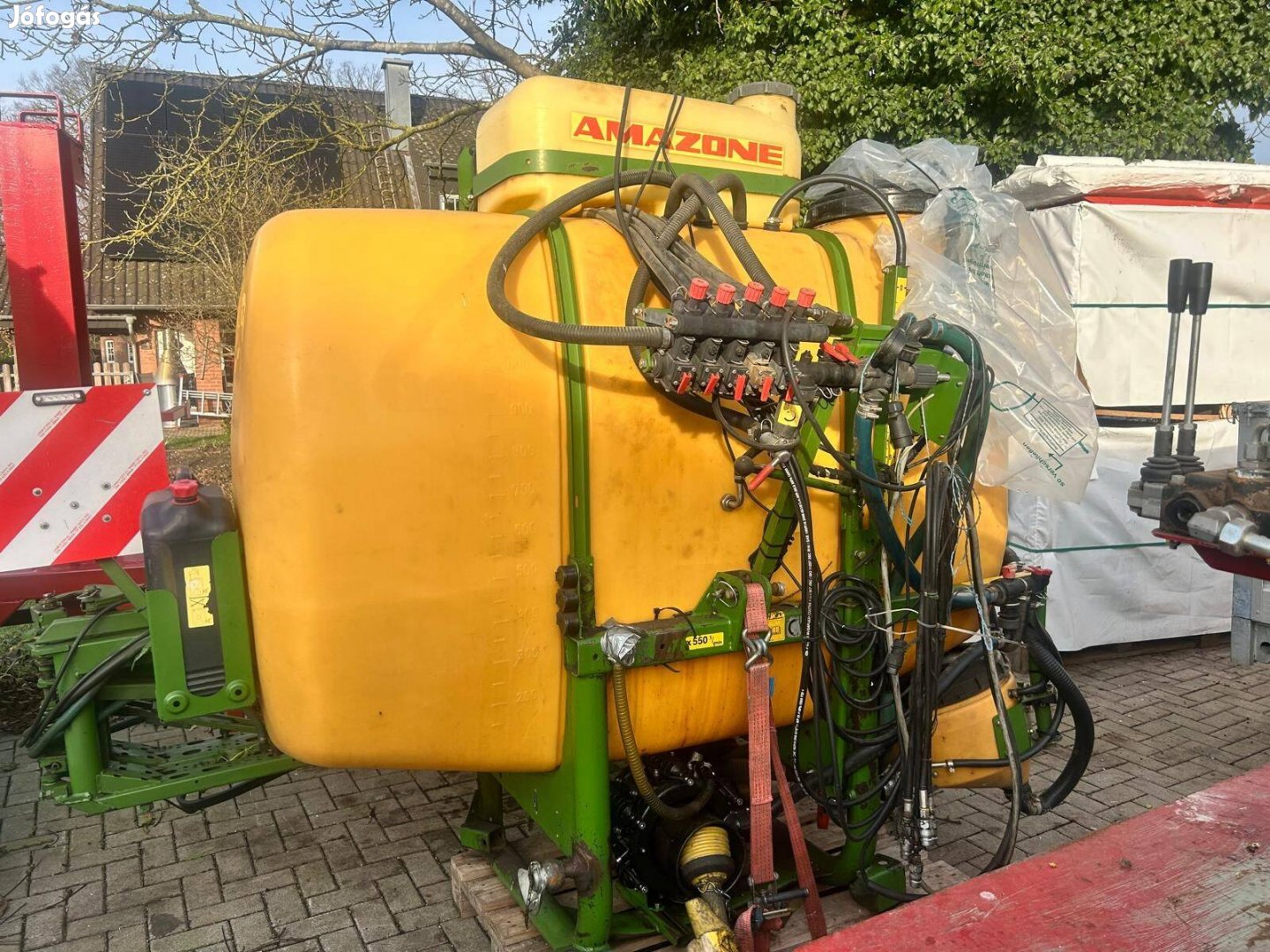 Amazone UF1200 , 1200 Literes Vegyszerező , Permetező 15