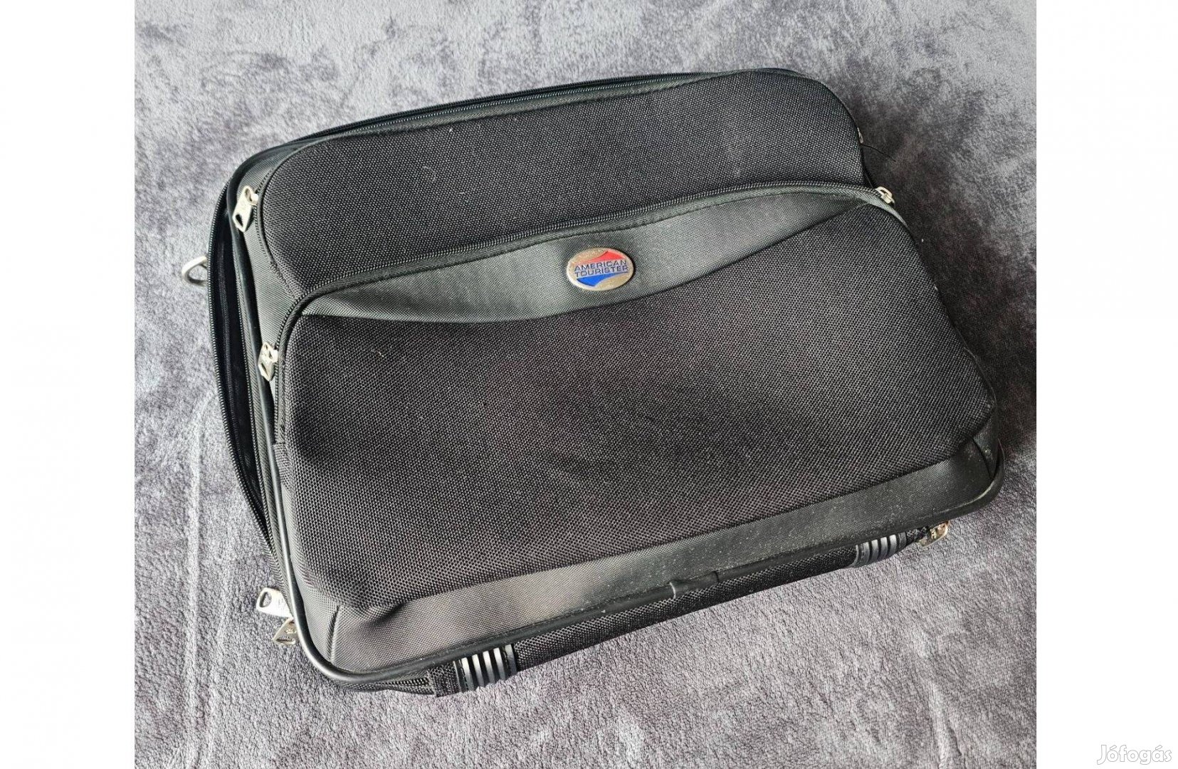 American Tourister aktatáska