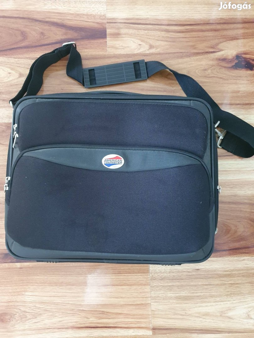American Tourister by Samsonite, laptoptáska,vadonatúj