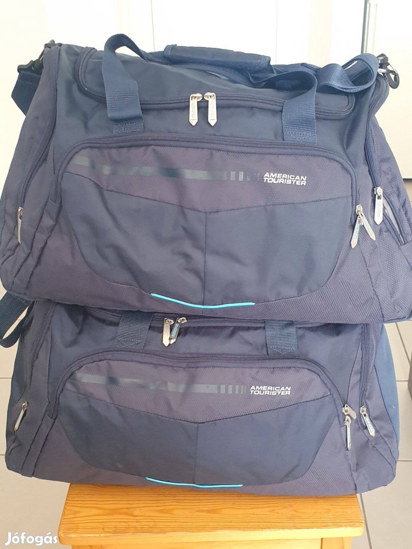 American Tourister táska