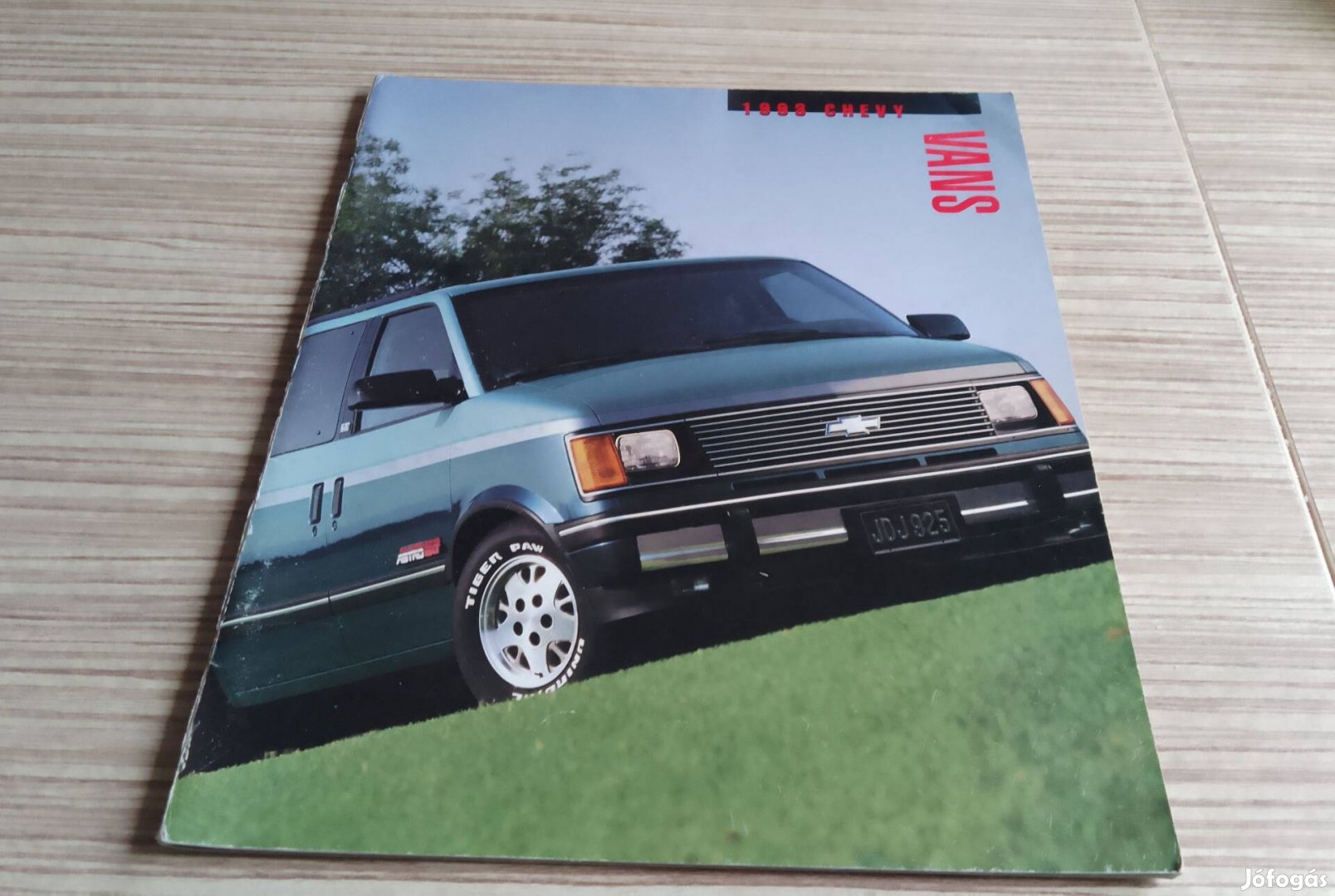 Amerikai Chevrolet Chevy Vans (1993) prospektus, katalógus.