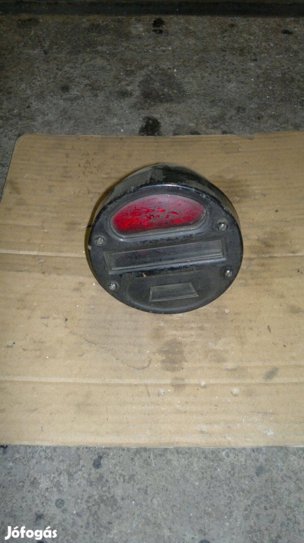 Amerikai jármü hátso lámpa