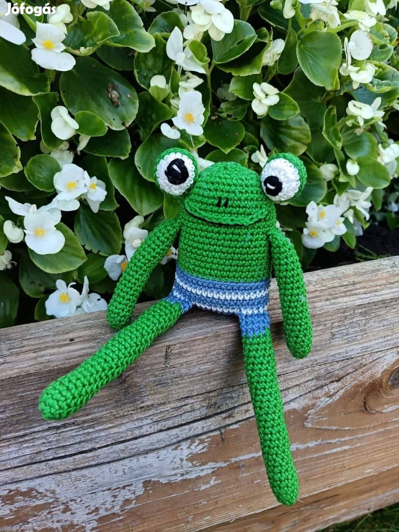 Amigurumi béka 