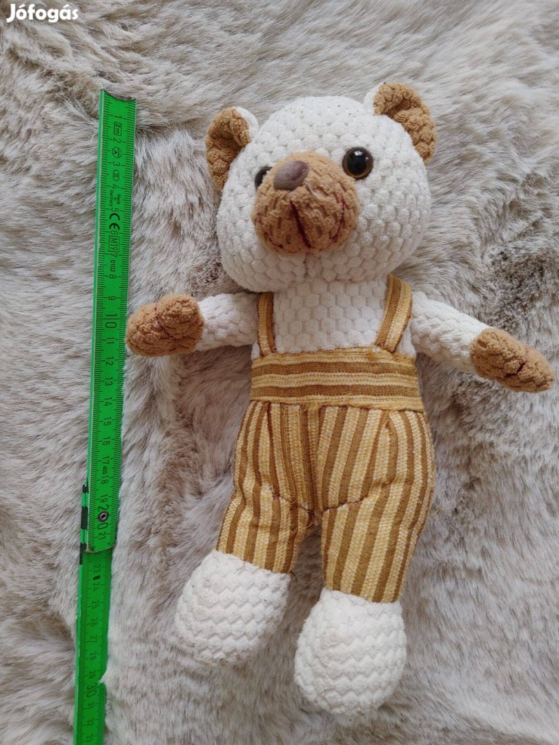 Amigurumi jellegű plüss maci
