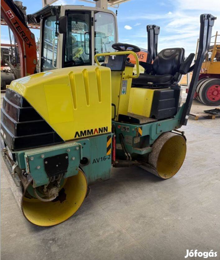 Ammann AV16-2 úthenger