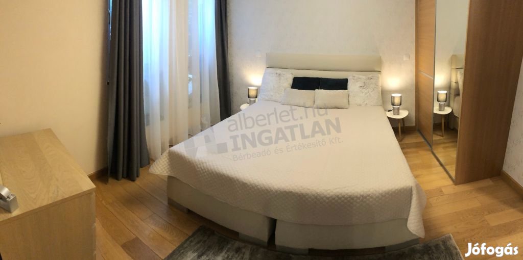 Andrássy úti luxuslakás kiadó kertkapcsolattal