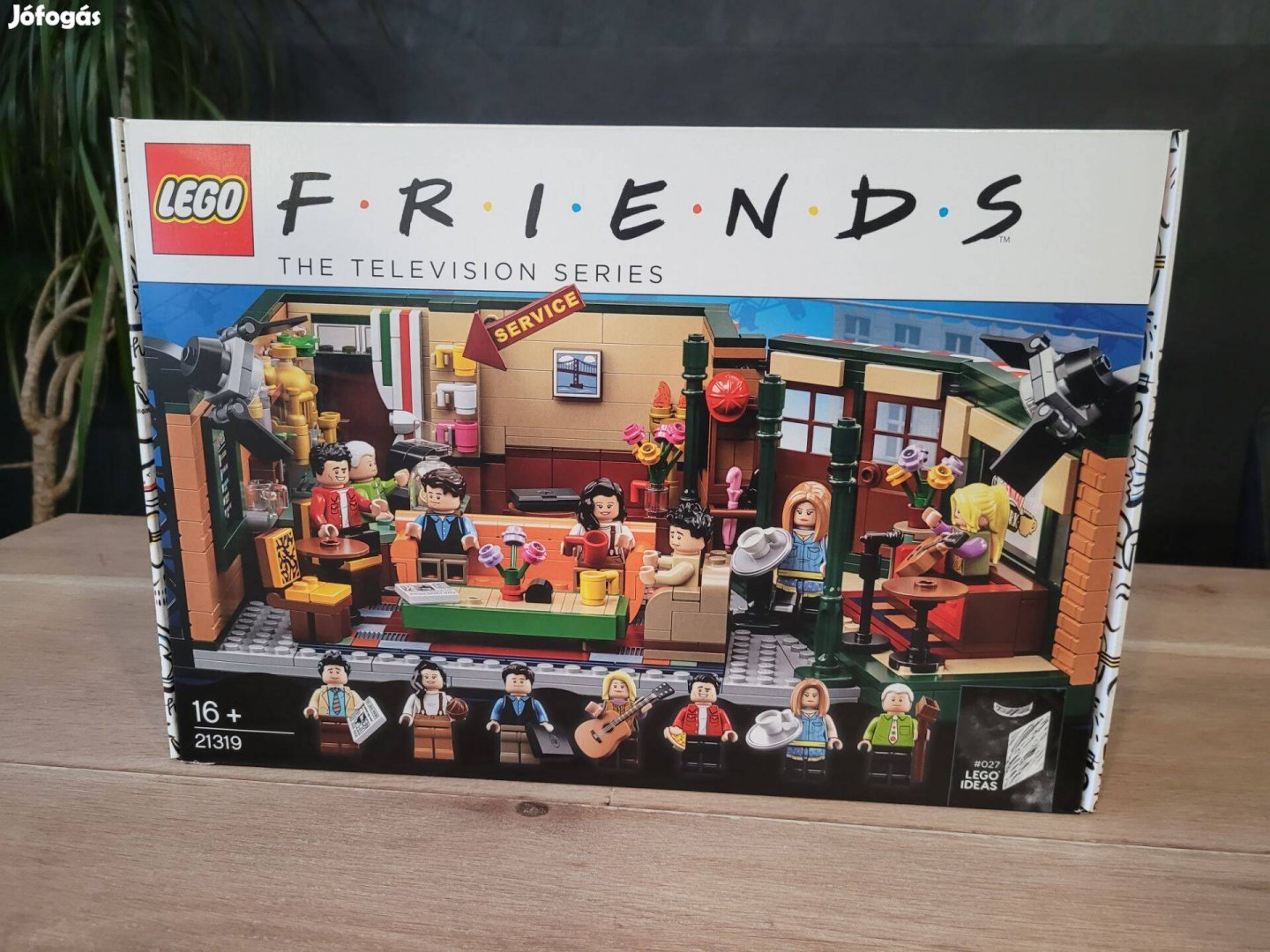 Andrea - LEGO 21319 Central Perk - nyitott