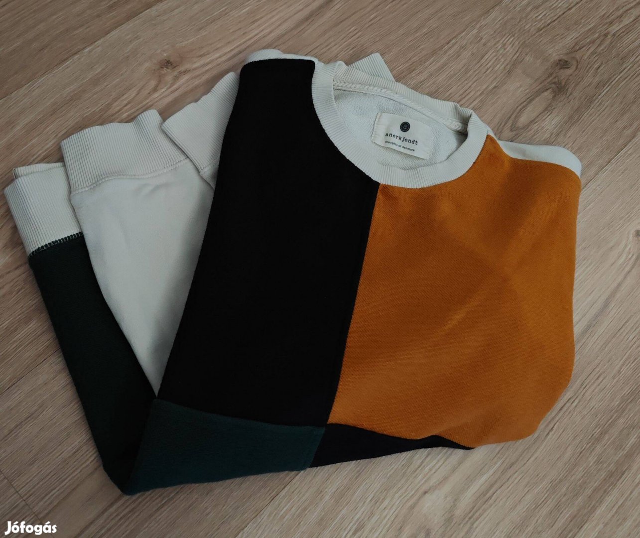 Anerkjedt férfi pamut sportos pulóver