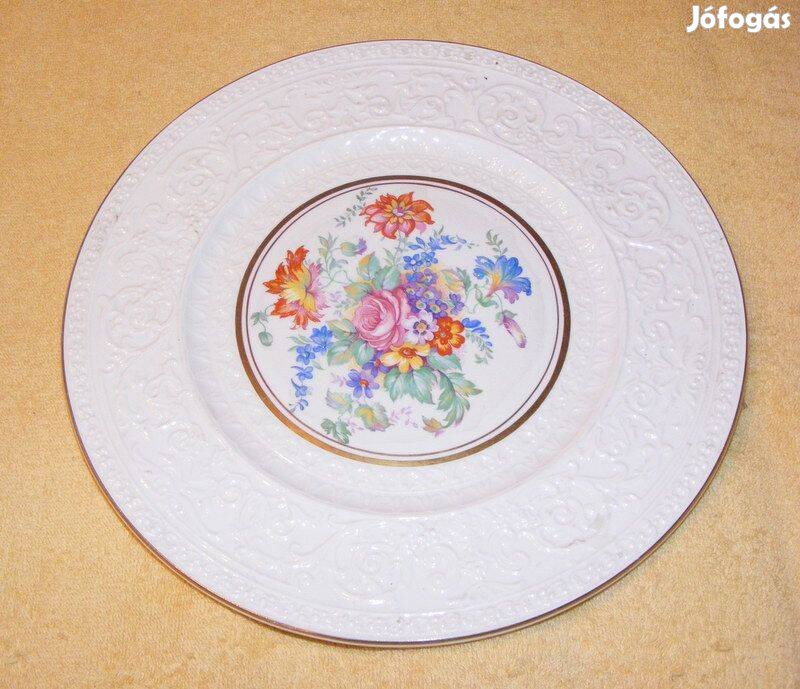 Angol Wedgwood virágos tányér