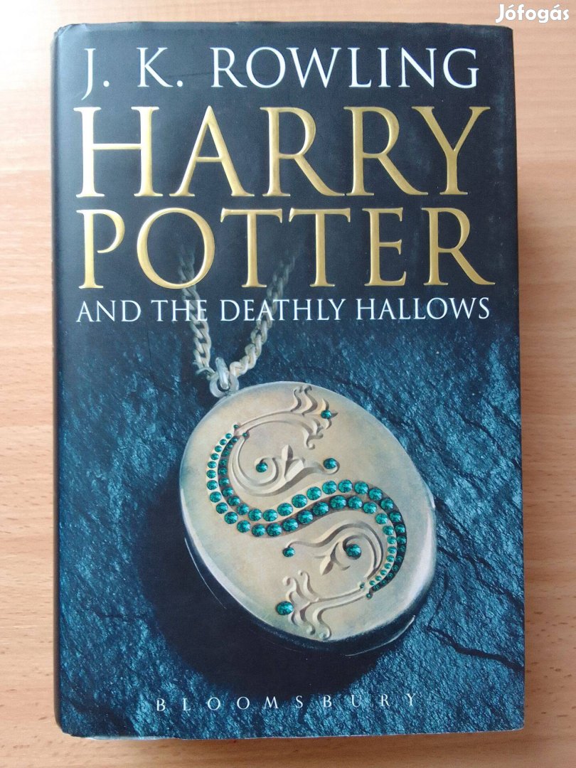 Angol nyelvű: Harry Potter and the Deathly Hallows