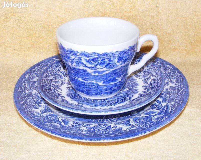 Angol porcelán reggelizőszett