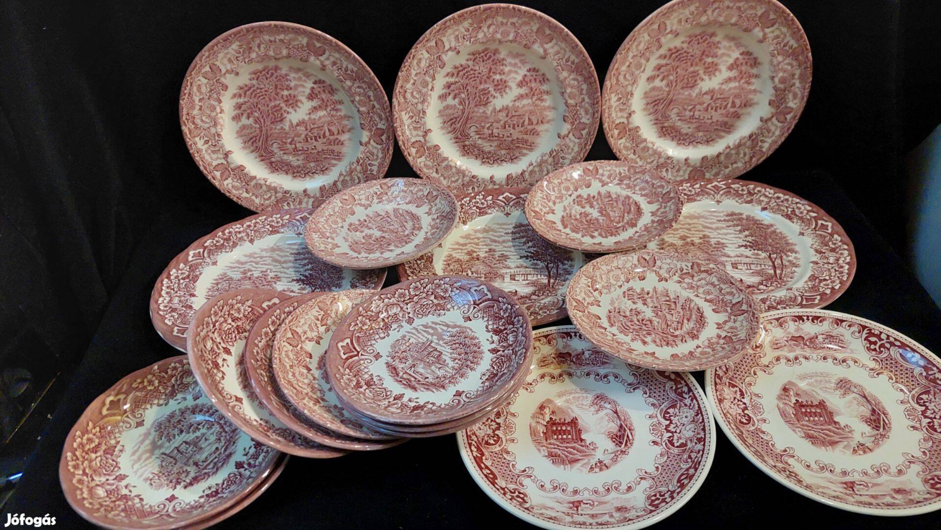 Angol porcelán tányérok egyben 19 db