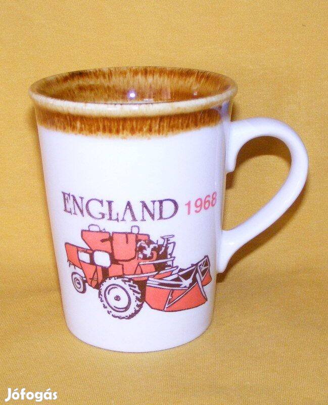 Angol traktoros porcelán bögre
