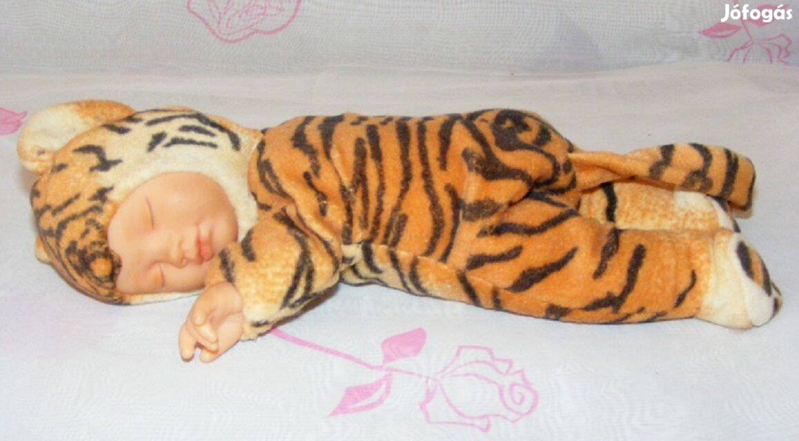 Anne Geddes tigris baba