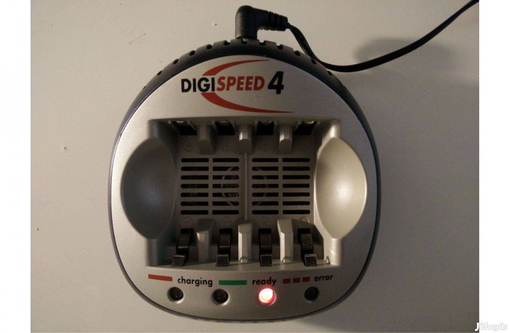 Ansmann Digispeed 4 AA/AAA NiMH/NiCd akkutöltő