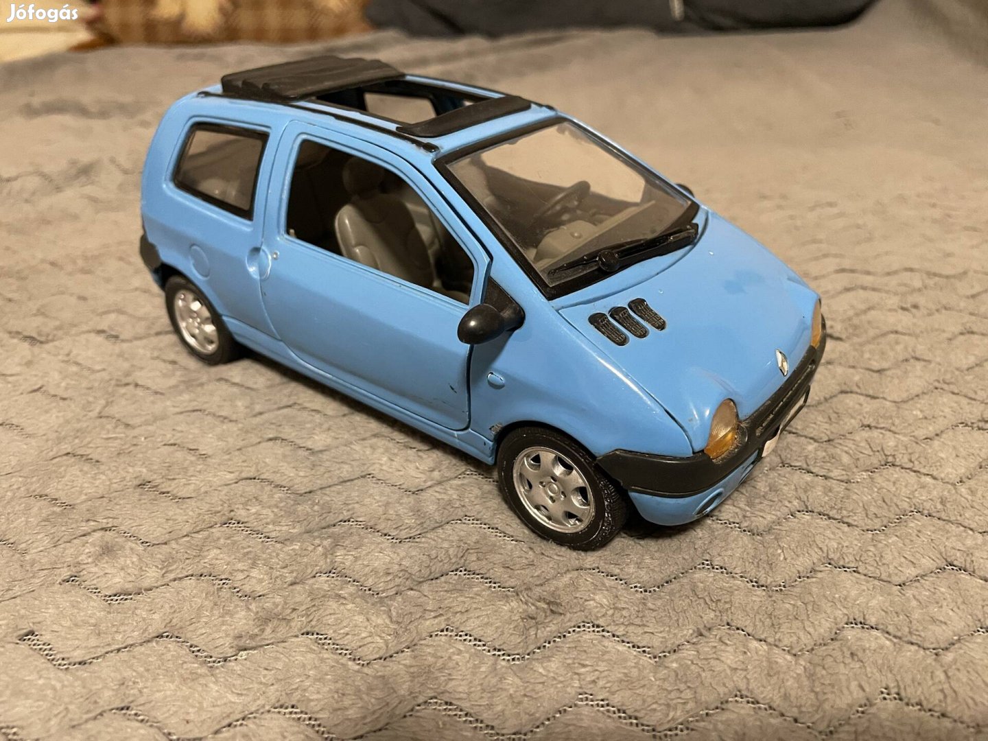 Anson Renault Twingo