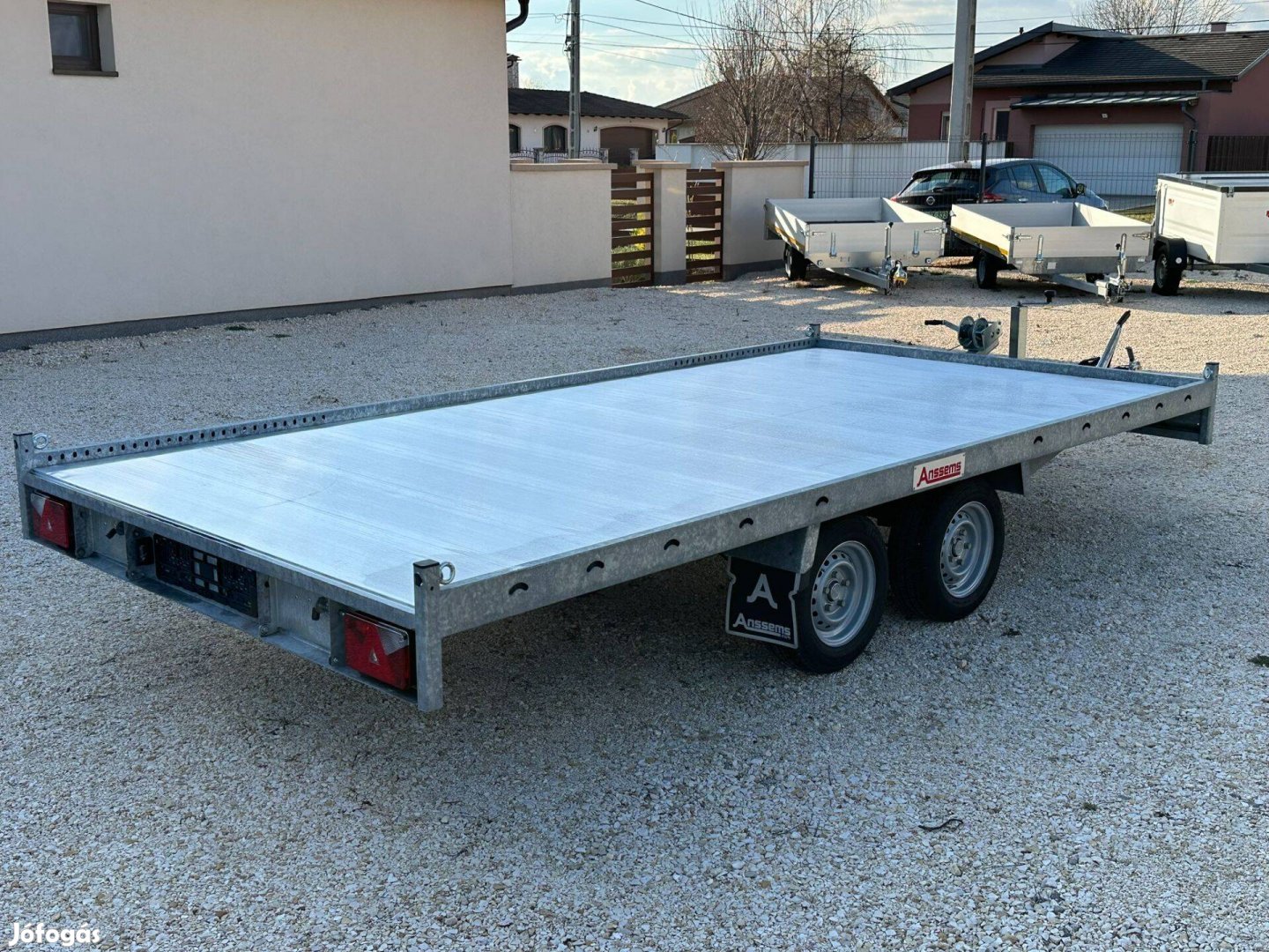 Anssems 4x2 m jármű-, gépszállító trailer 2700kg alu rámpa alu plató