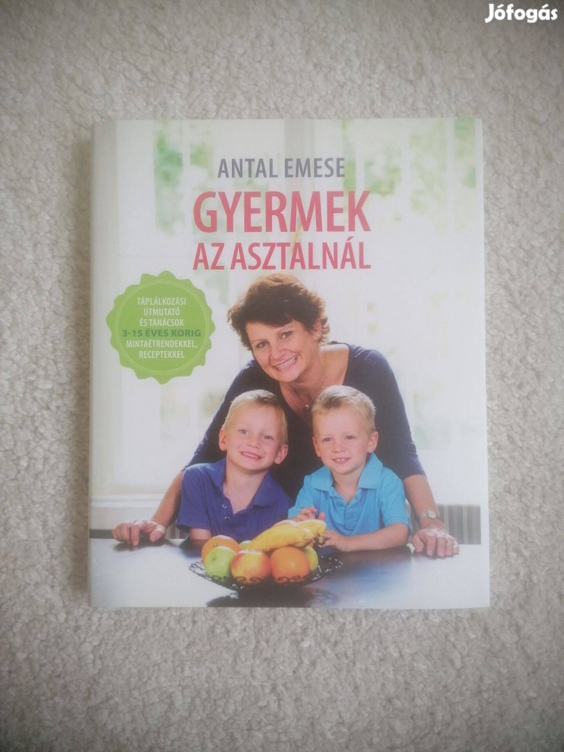 Antal Emese: Gyermek az asztalnál