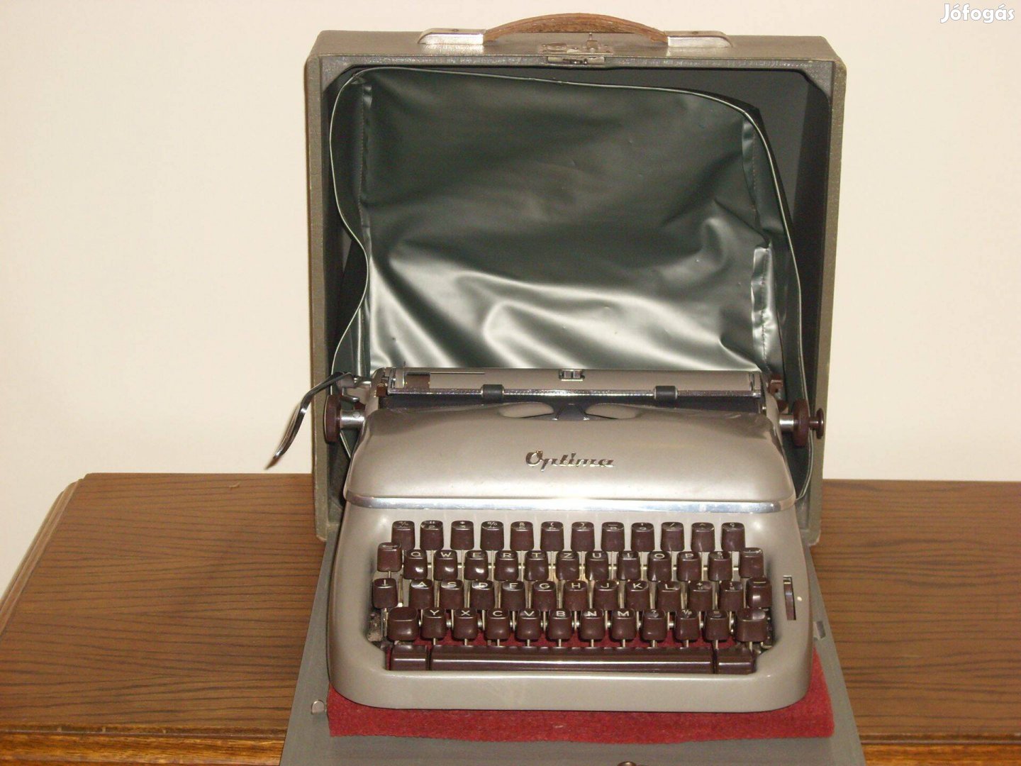 Antik Optima írógép 1956-os
