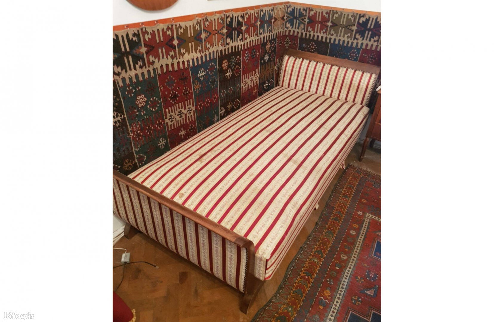 Antik Sofa (Szofa) Lantágy