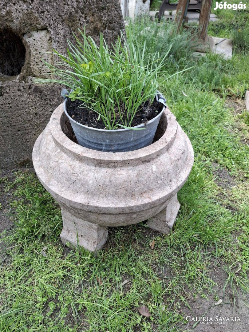 Antik Tardosi kő, virágtartó