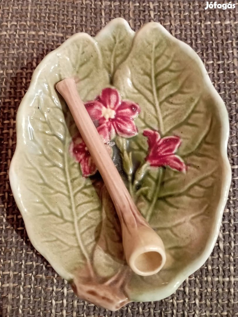 Antik Zsolnay hamutartó