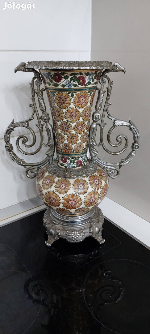 Antik Zsolnay padló váza
