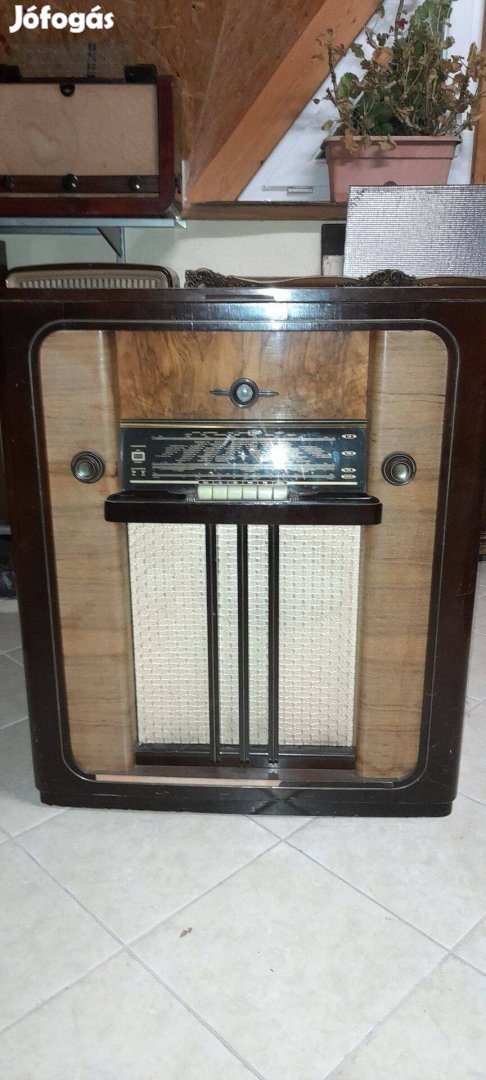 Antik , régi , vintage Wegaphon S1 zeneszekrény , rádió 1954