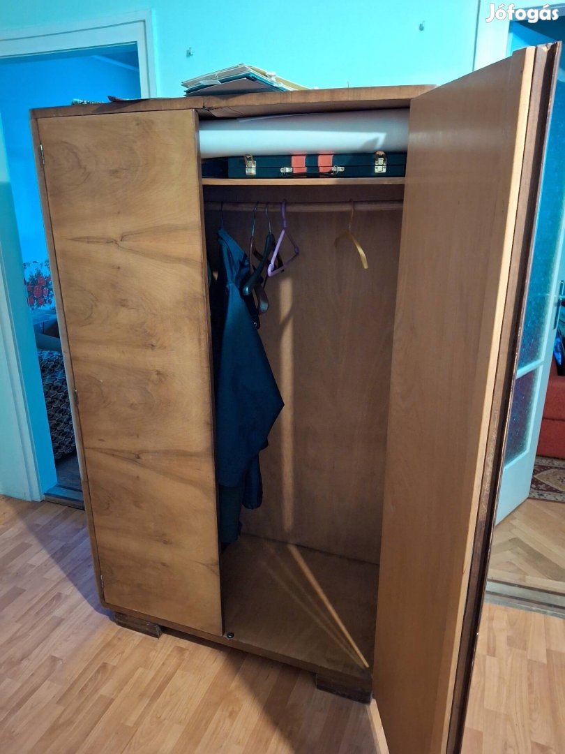 Antik, vintage székrénysor
