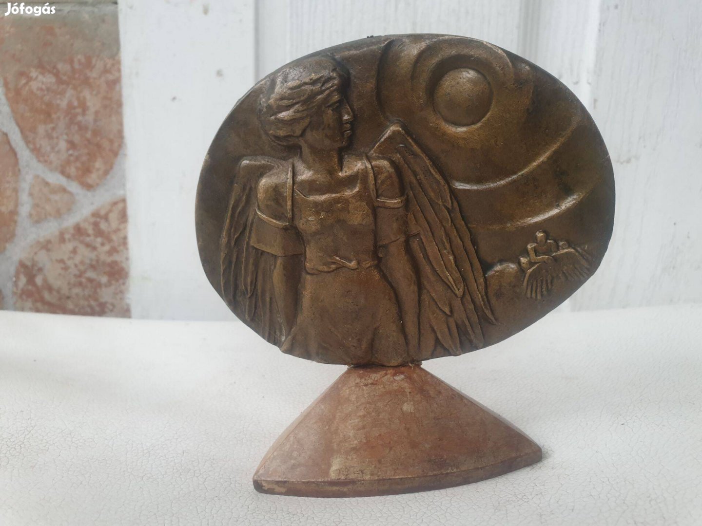 Antik bronz relief talpazaton kb 12X12cm szép állapotban