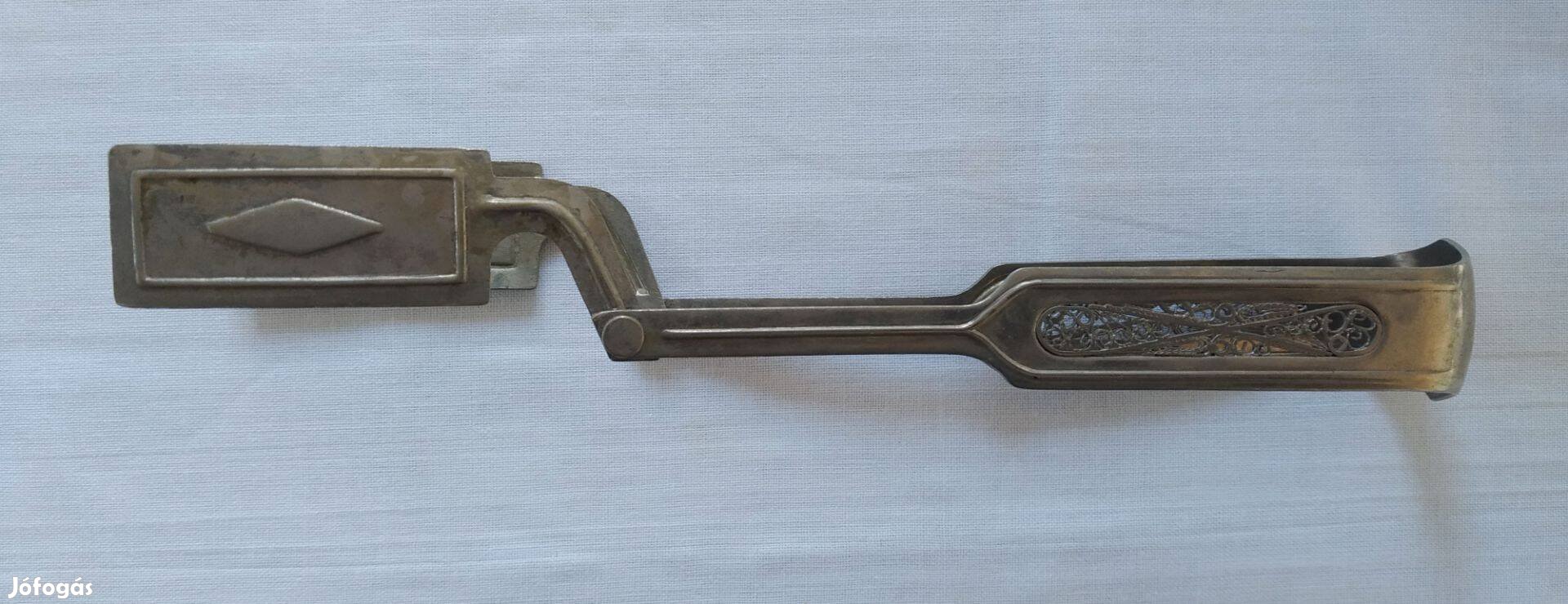 Antik cukrászati eszköz 20260318