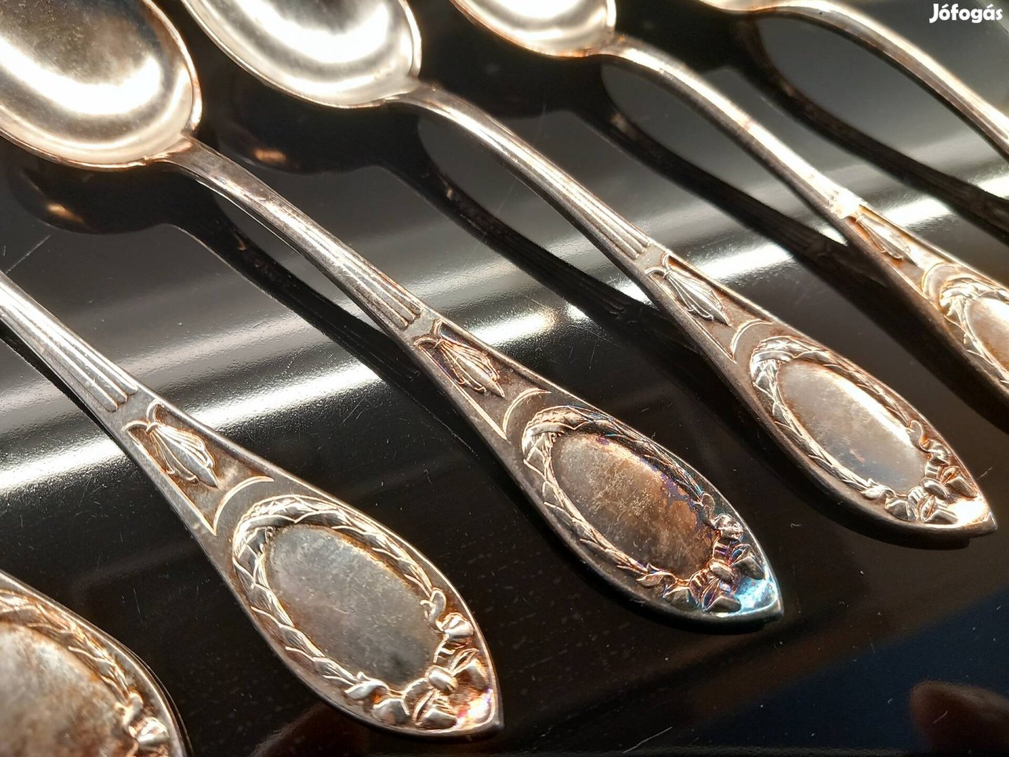 Antik desszertes kis kanál készlet