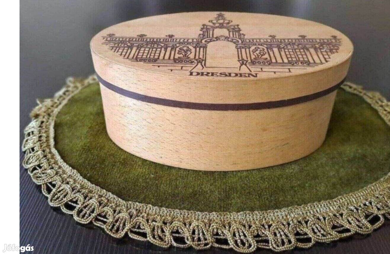 Antik fa díszdoboz