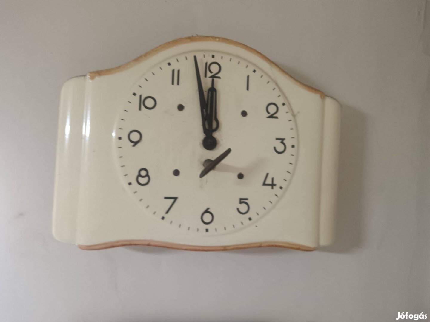 Antik falióra eladó