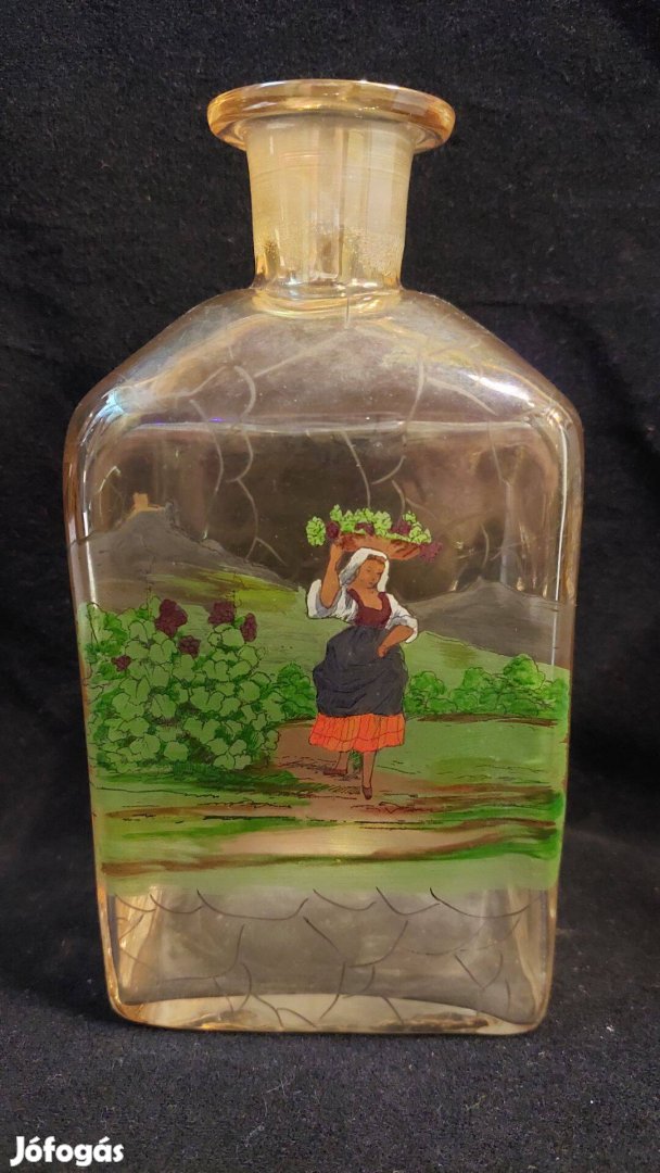 Antik festett üveg palack , nő egy kosár szőlővel