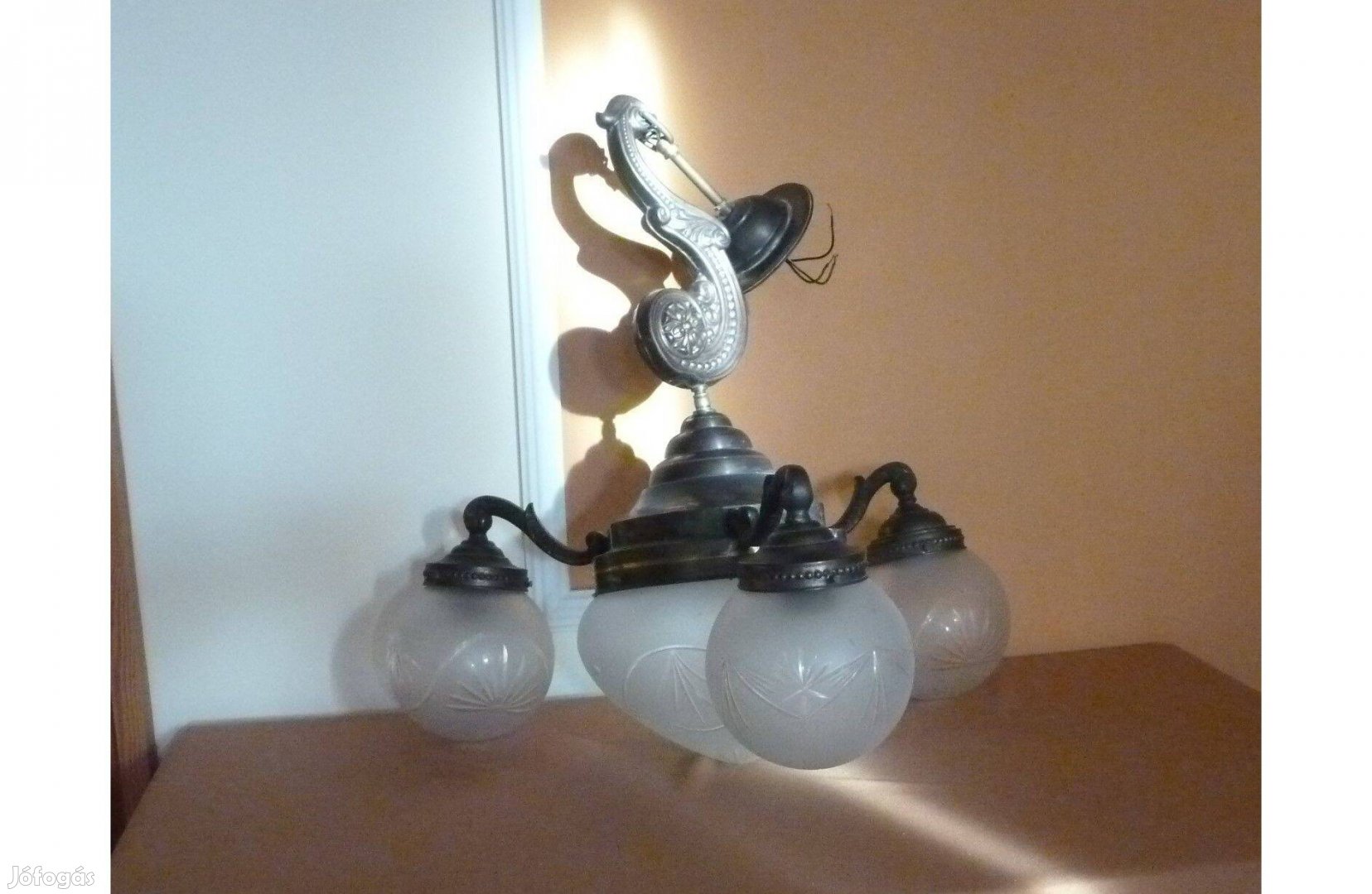 Antik három karos mennyezeti lámpa csillár bronz és