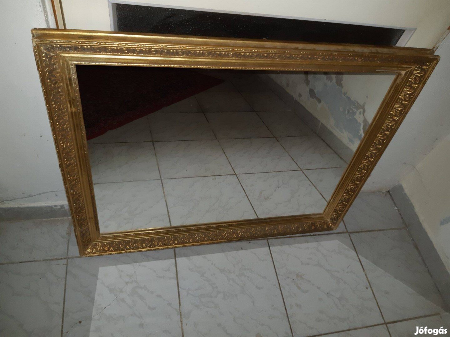 Antik jellegű fakeretes tükör 92x72cm magas