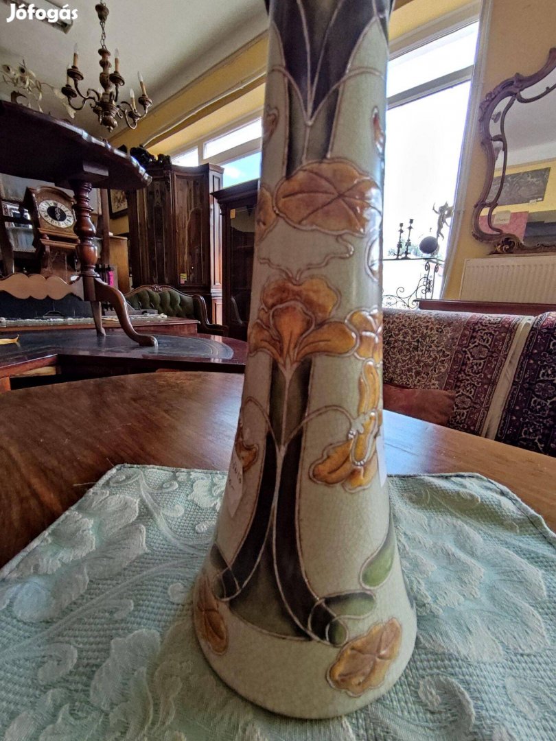 Antik jellegű kerámia kiöntő