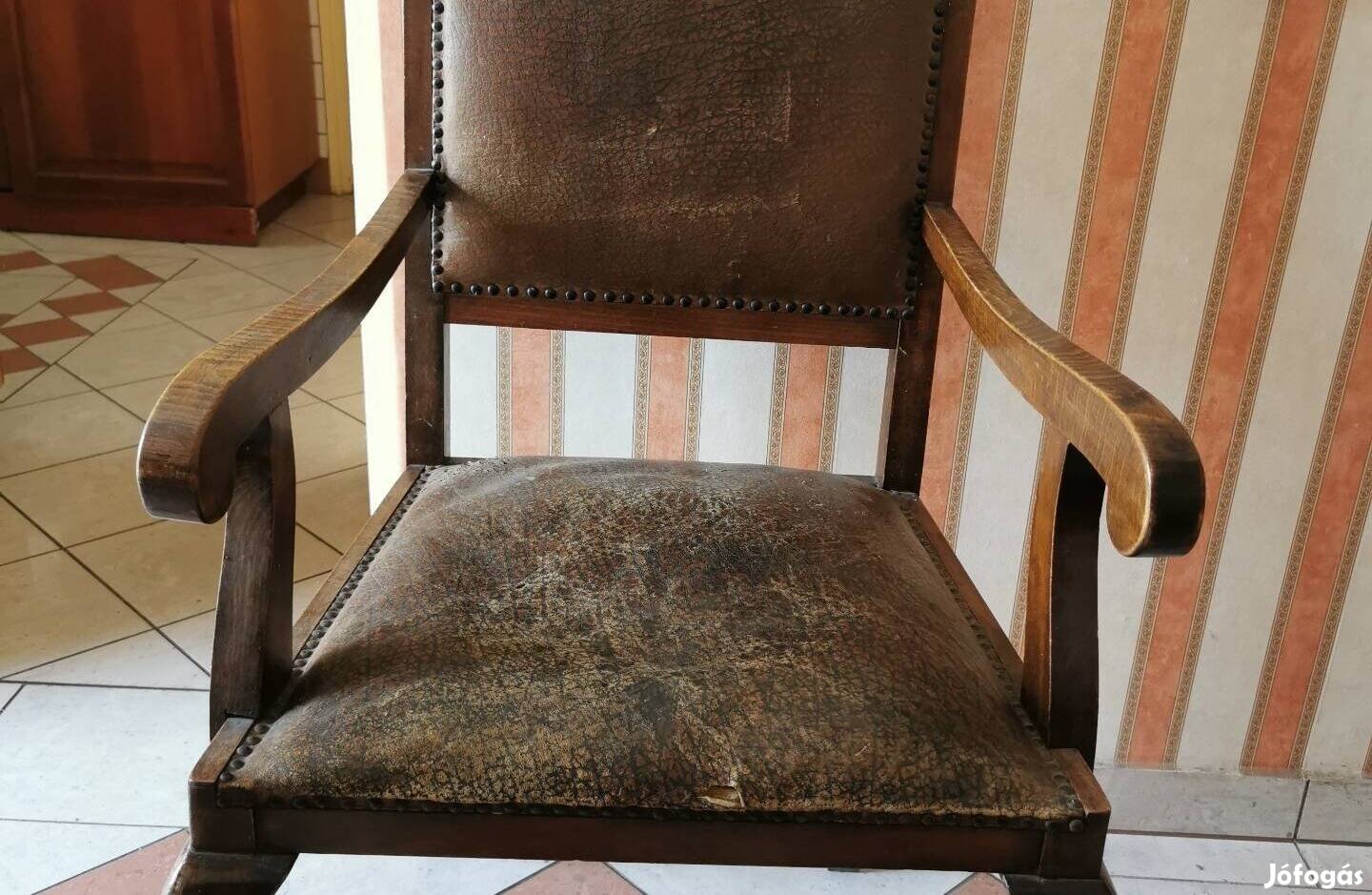 Antik karosszék