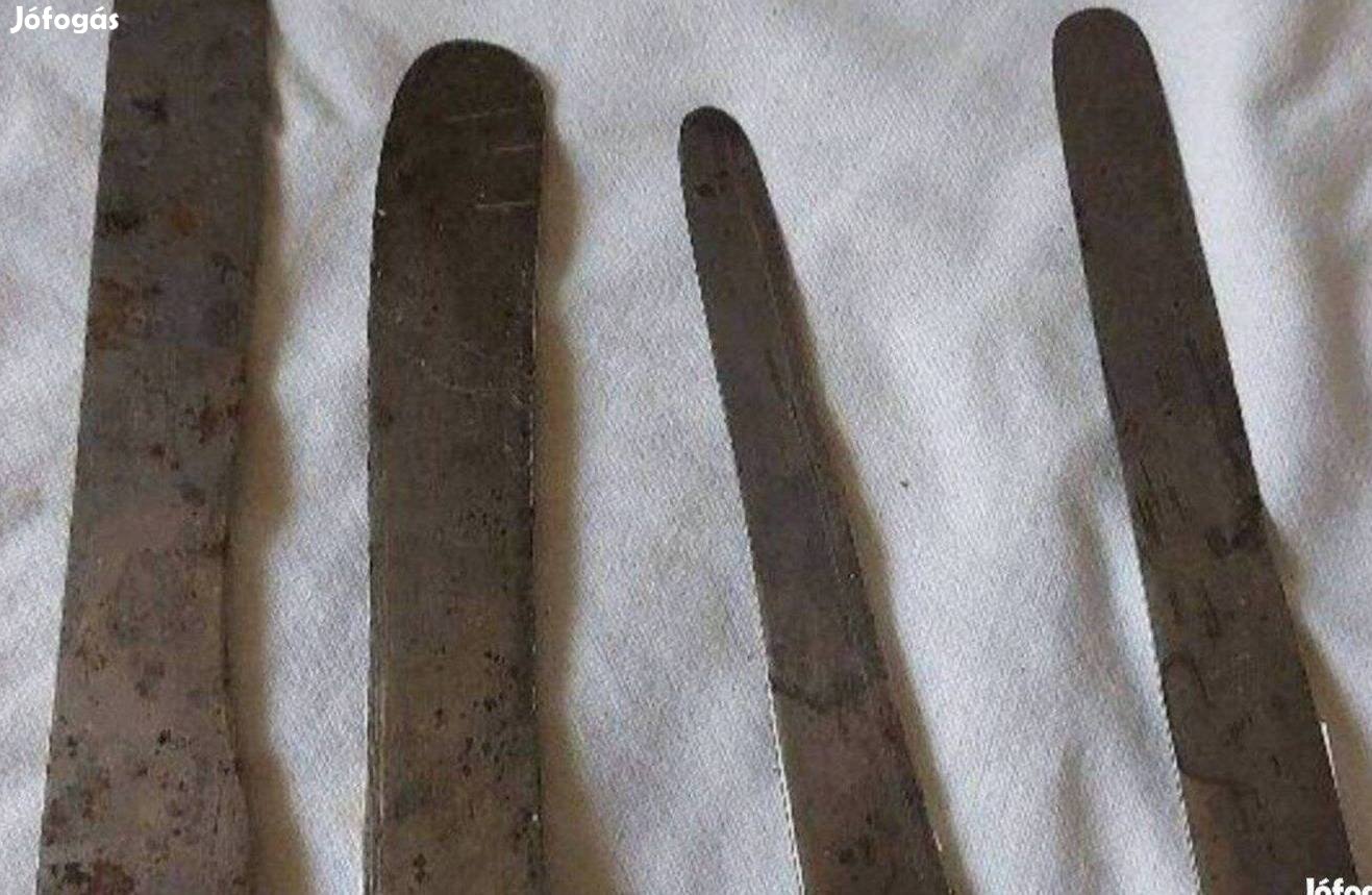 Antik kések 4 db