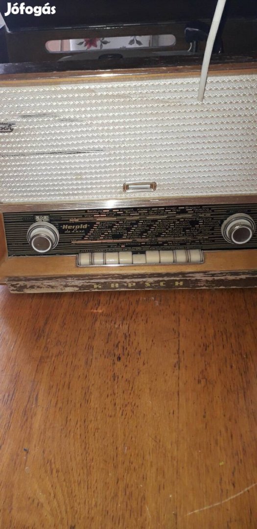 Antik,lemezjátszós rádió