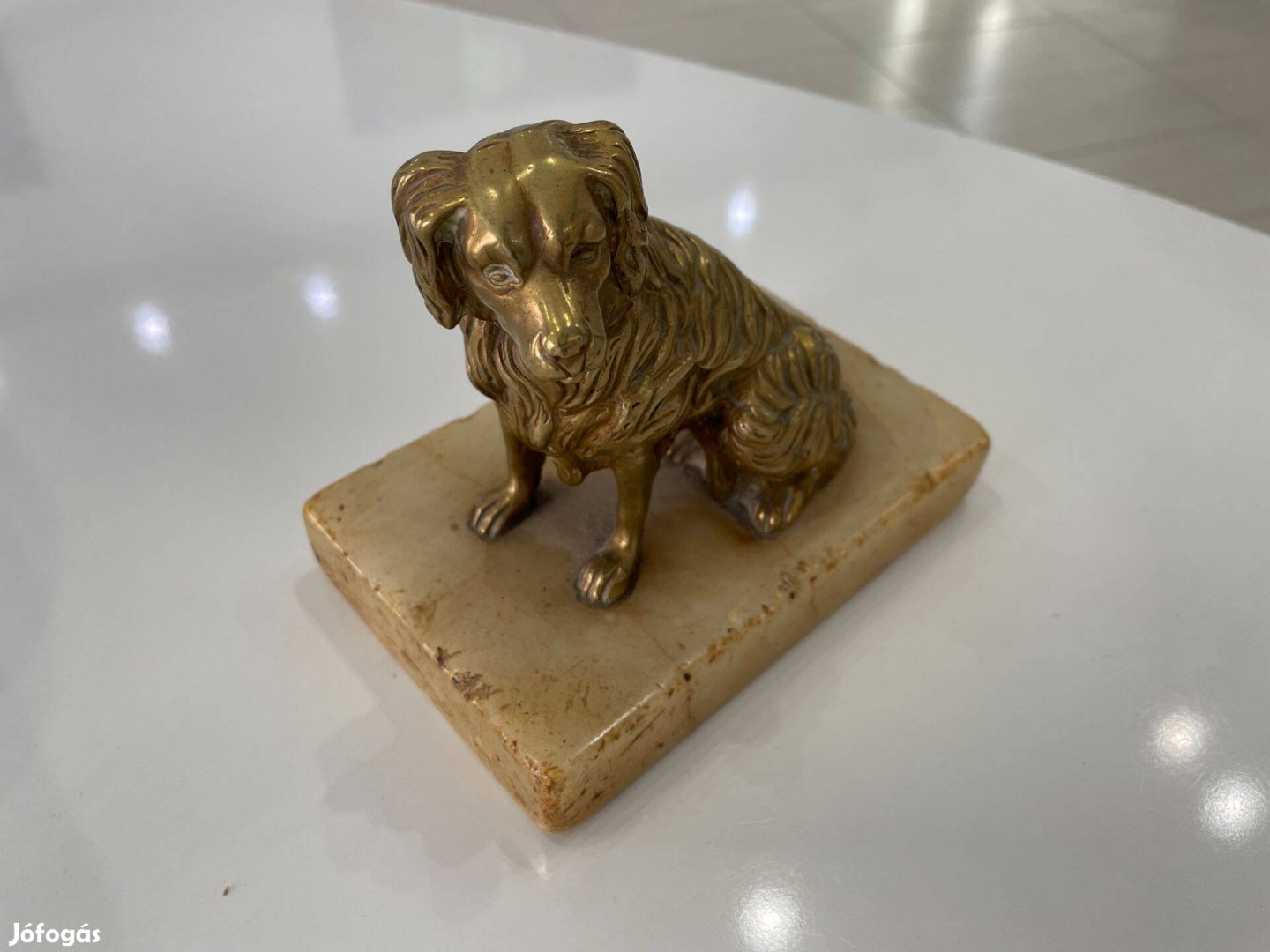 Antik levéltartó bronz réz kutya asztaldísz névjegytartó szobor figura