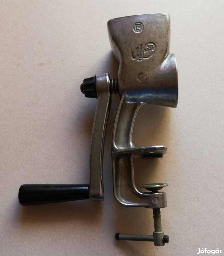 Antik mákdaráló gyűjtői állapotban!