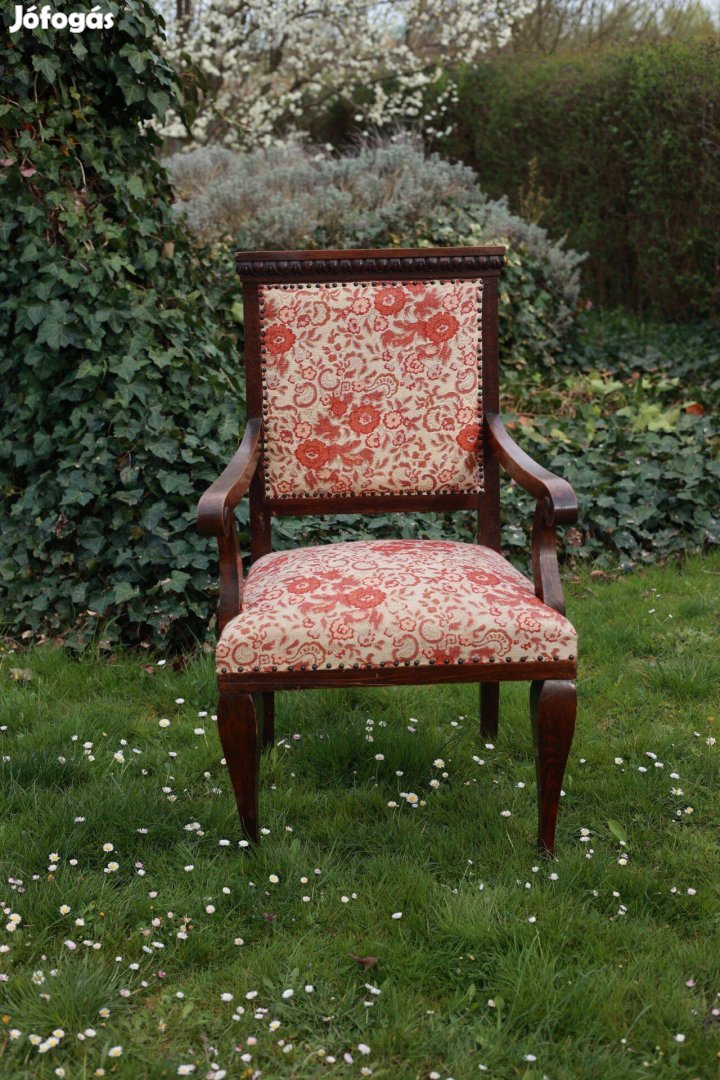 Antik nagyméretű szék