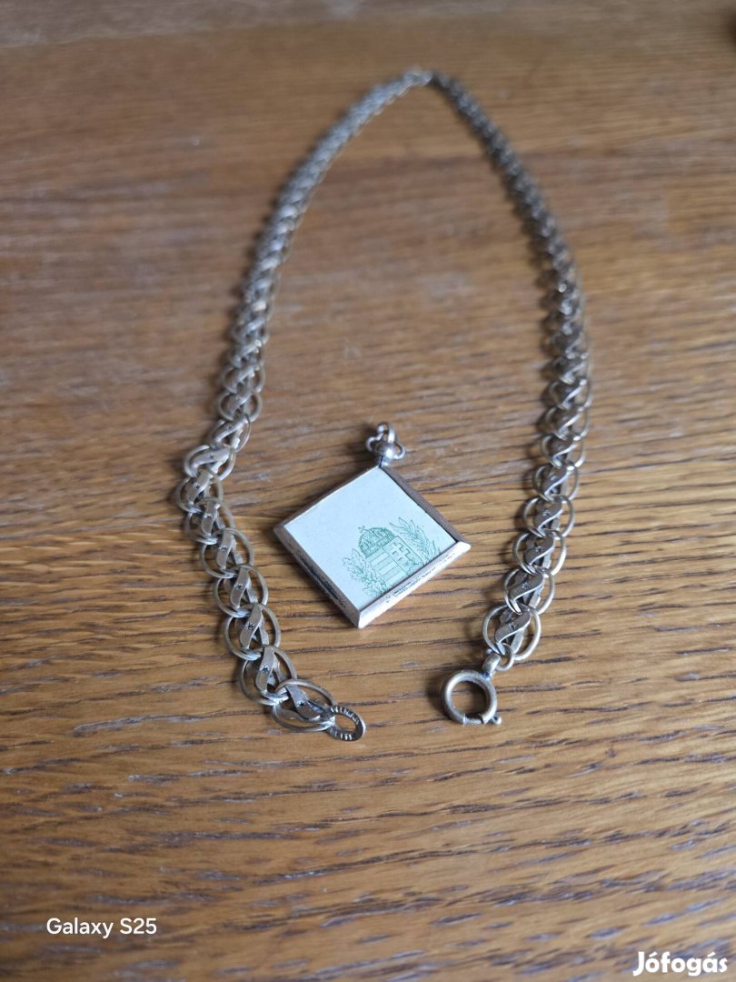 Antik nyaklánc és fényképtartó medál