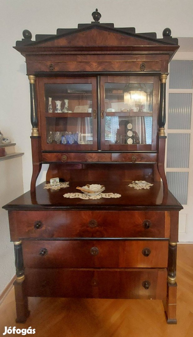 Antik ónémet tálalószekrény eladó