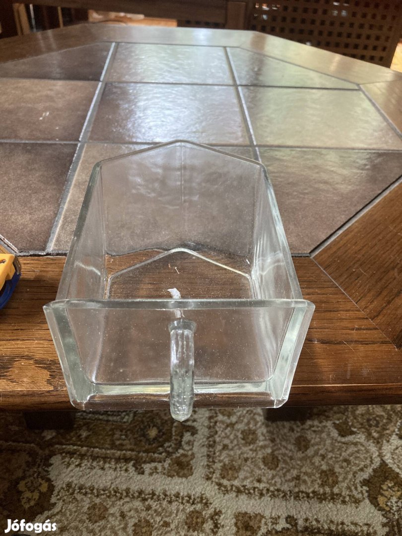 Antik öntöttüveg fűszertartó