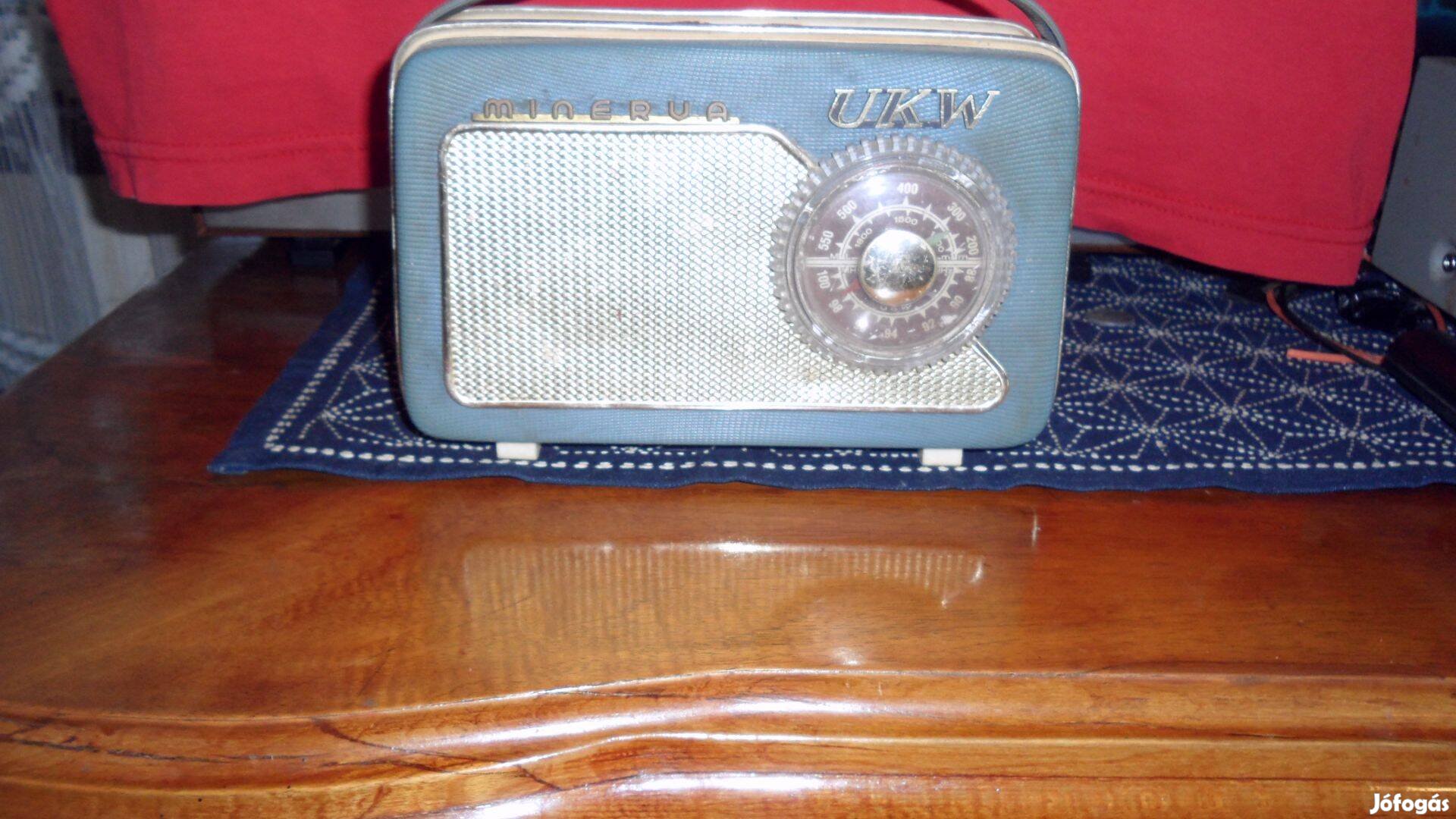 Antik osztrák táskarádió tranzisztor 9 V hordozós ritka