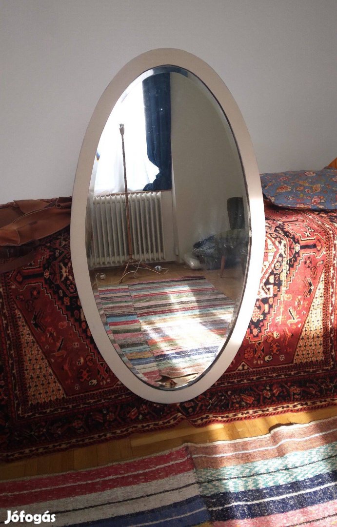 Antik ovális metszett fózolt falitükör tükör fa keretben